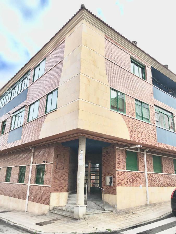 W W W Goyahospitales Es Bajo B Apartment Leon Exterior photo
